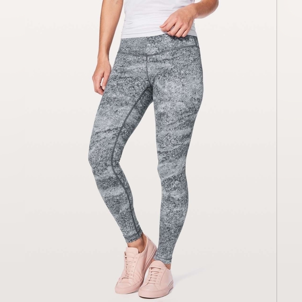Lululemon Wunder Under Low Rise Area Ice Grey Leggings *Full-On Luxtreme Size 2